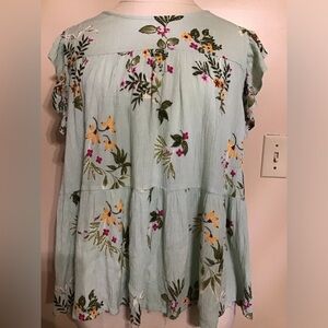 Women’s sized XL altar’d  state short sleeve top